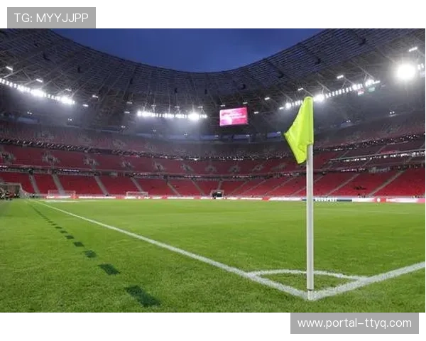 布达佩斯普斯卡什球场启动决赛草皮铺设，欧足联强化场馆安全标准